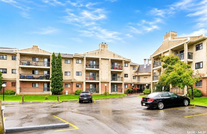 Property Photo: 3420 Park Street 216 SK S4V 2M9