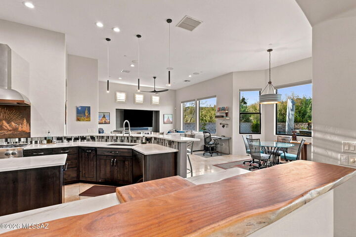Property Photo: 6096 W Sonoran Links Lane AZ 85658