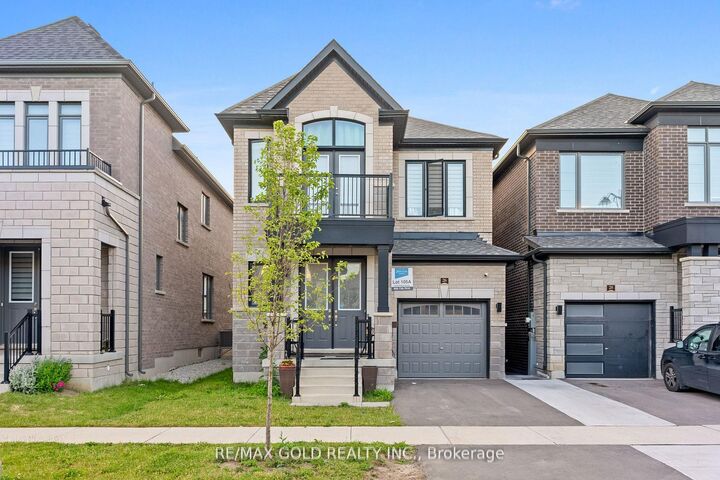 Property Photo: 26 Del Grappa Street ON L7C 4L1