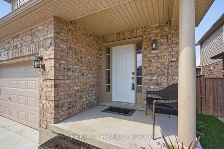 Property Photo:  1830 Couldridge Way  ON N6G 5B4 