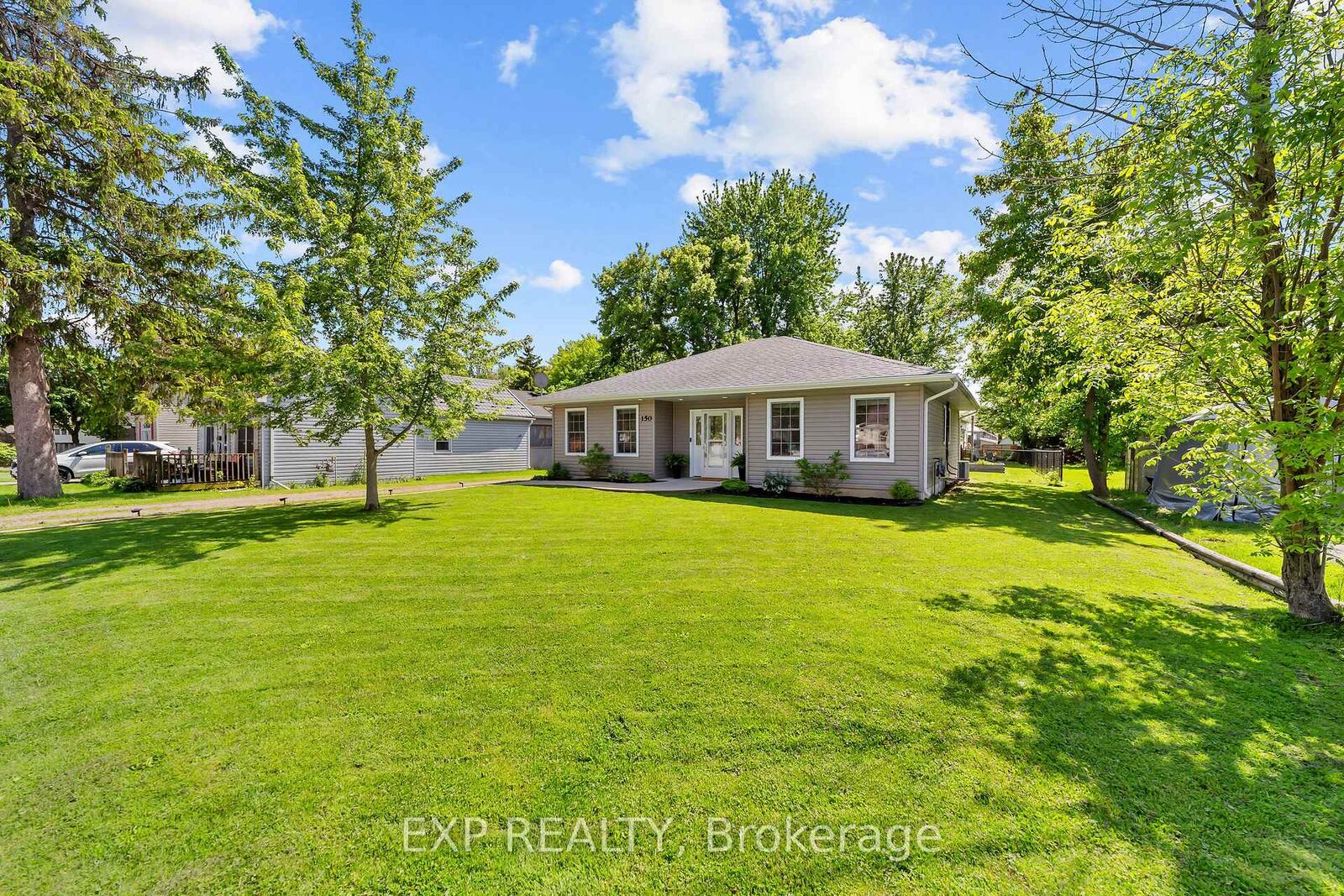 Property Photo:  150 O'Mara Street  ON N0L 1M0 