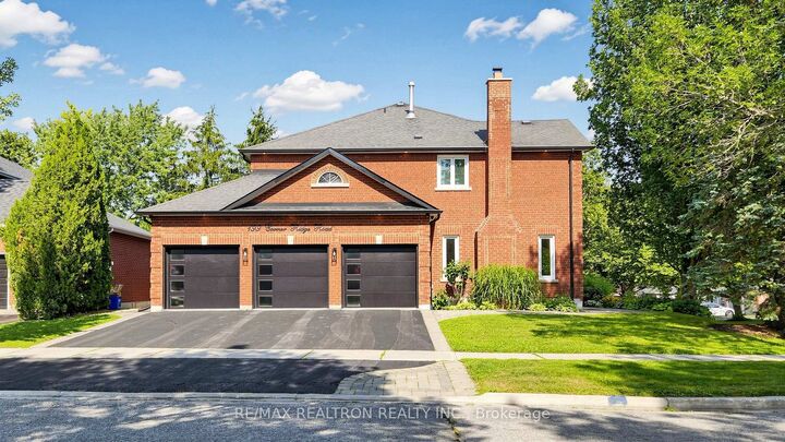 Property Photo: 199 Corner Ridge Road ON L4G 6L5