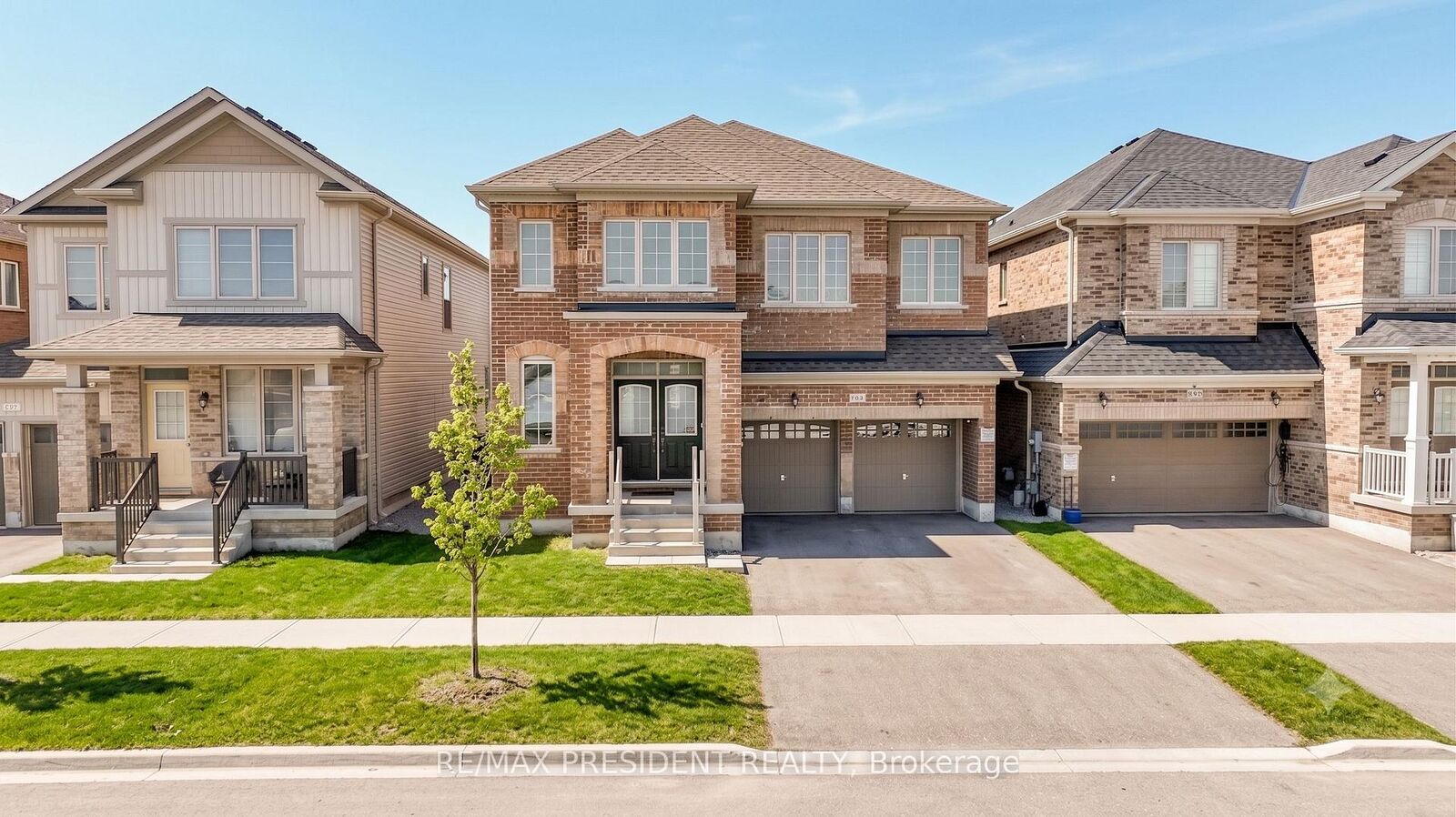 Property Photo:  663 Anishinaabe Drive  ON L9V 3Y5 