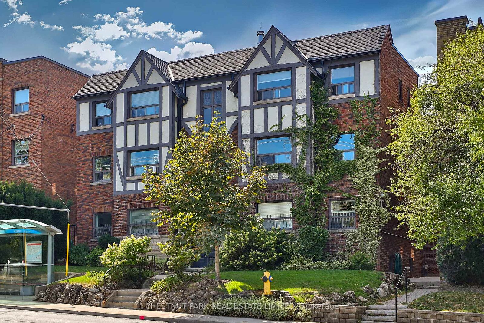 Property Photo:  1648 Bathurst Street 5  ON M5P 3J7 