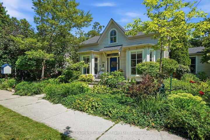 Photo de la propriété:  354 College Street  ON K9A 3V6 