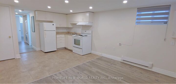 Property Photo:  158 Coxwell Avenue Bsmt  ON M4L 3B2 