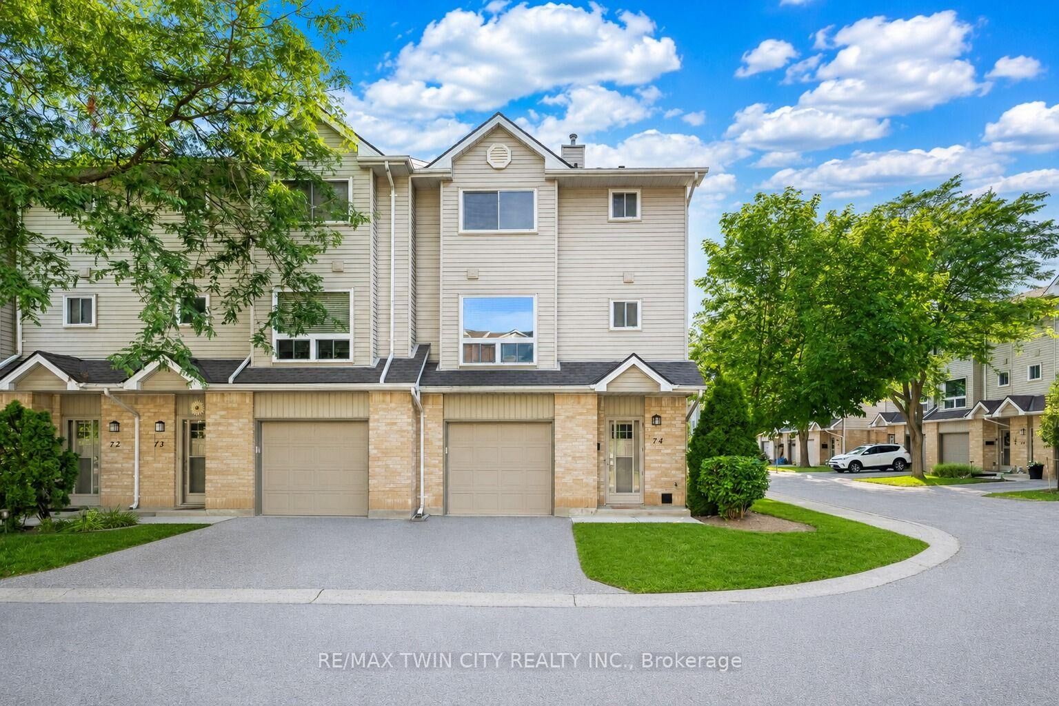 Property Photo:  1990 Wavell Street 74  ON N5V 4N5 