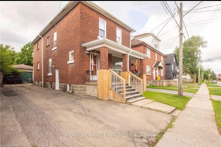 Property Photo:  39 Park Street Welland N/A  ON L3B 4M3 