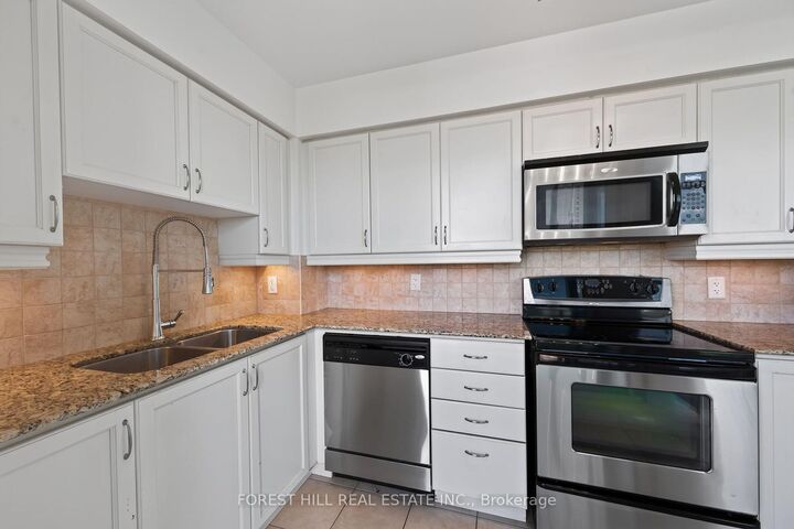 Property Photo: 18 Valley Woods Road Ph310 ON M3A 0A1
