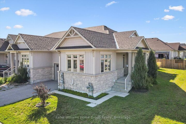 Property Photo: 52 Findlay Way ON N1M 0G7