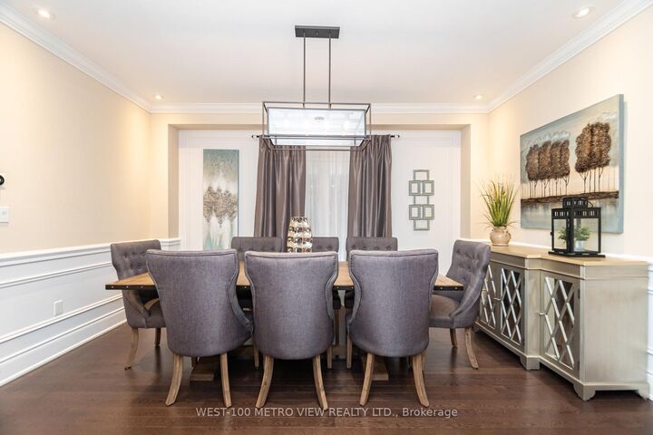 Property Photo: 4 Ivor Crescent ON L7A 4L5