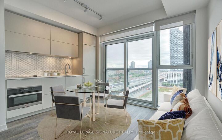 Property Photo: 20 Richardson Street 1006 ON M5A 0S6