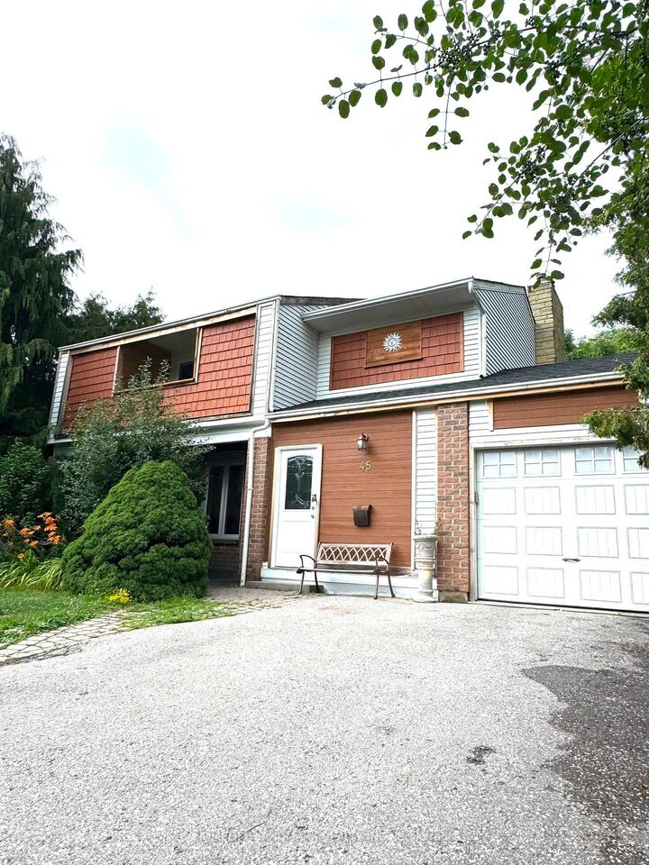 Property Photo: 45 Sandusky Crescent ON L4G 3N3
