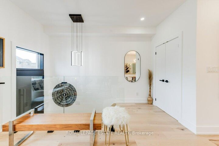 Property Photo:  4 Lunness Road  ON M8W 4M3 