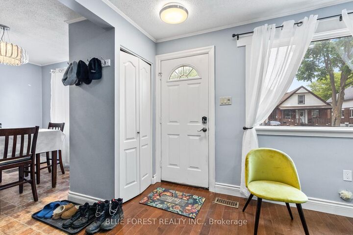 Property Photo: 69 Connaught Avenue ON N5Y 3A5