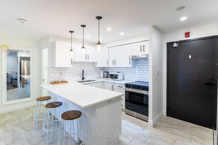 Photo de la propriété:  55 Yarmouth Street 601  ON N1H 7R4 