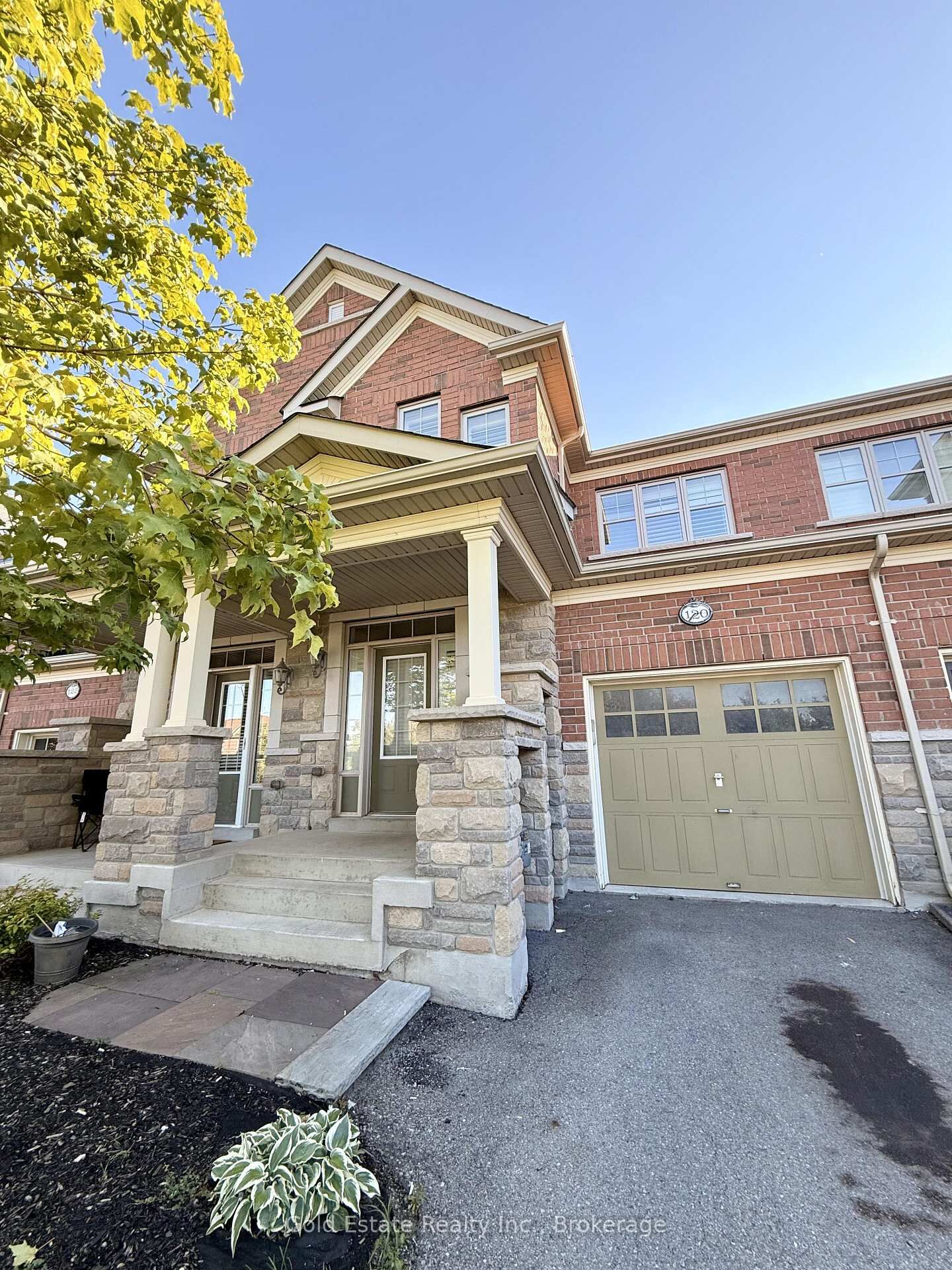 Property Photo: