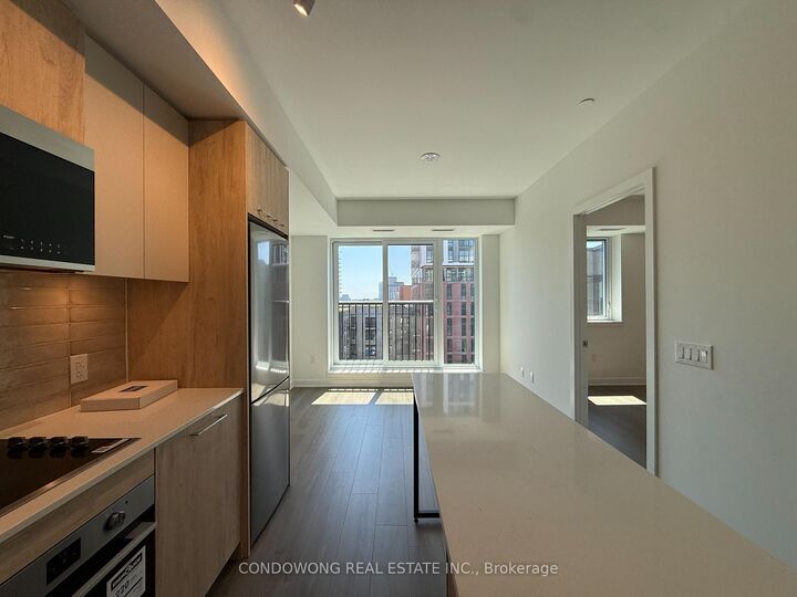 Property Photo: 30 Dreamers Way 714 ON M5A 0Y7