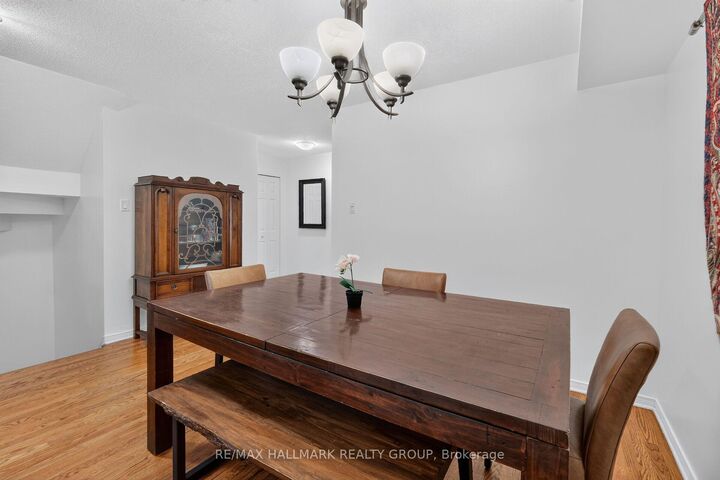 Property Photo:  174 Carwood Circle W  ON K1K 4V6 
