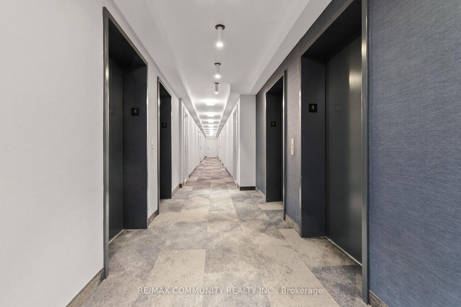 Property Photo: 2550 Simcoe Street 419 ON L1L 0R5