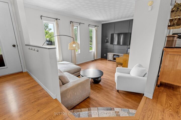 Property Photo:  8097 Laurie Lane  ON K0A 2P0 