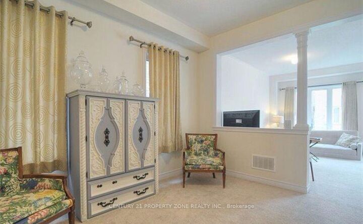 Property Photo:  38 Banbridge Crescent  ON L6X 5L9 