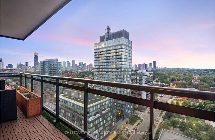 Photo de la propriété: 225 Sackville Street 1009 ON M5A 0B9