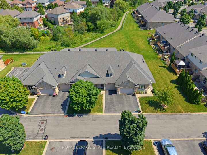 Property Photo:  310 Southbrook Drive 17  ON L0R 1C0 