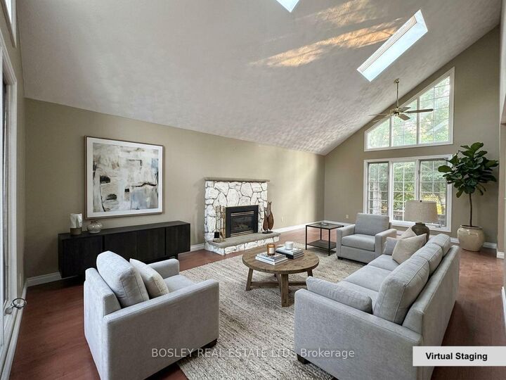 Property Photo:  114 Lorne Avenue  ON L3Y 4J6 