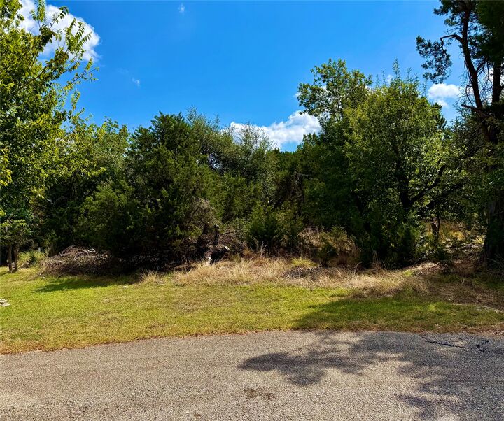 Property Photo: 20101 Turkey Trot Circle TX 78633