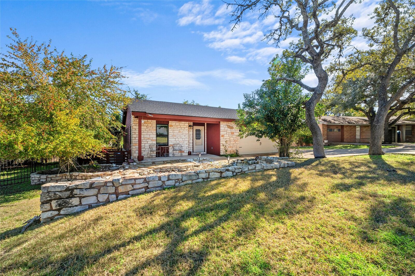 Property Photo:  5511 Arroyo Road  TX 78734 