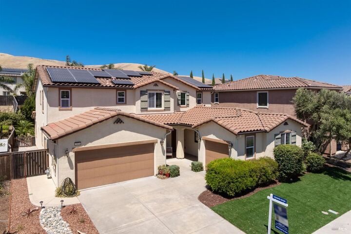 Property Photo:  2424 Sanders Lane  CA 94533 
