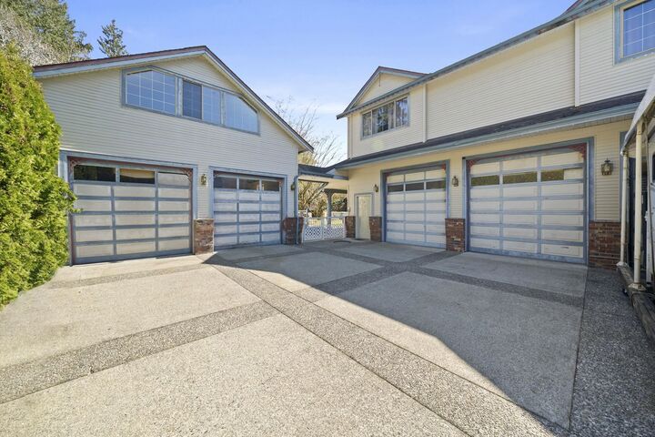 Property Photo: 17968 68 Avenue BC V3S 8C3