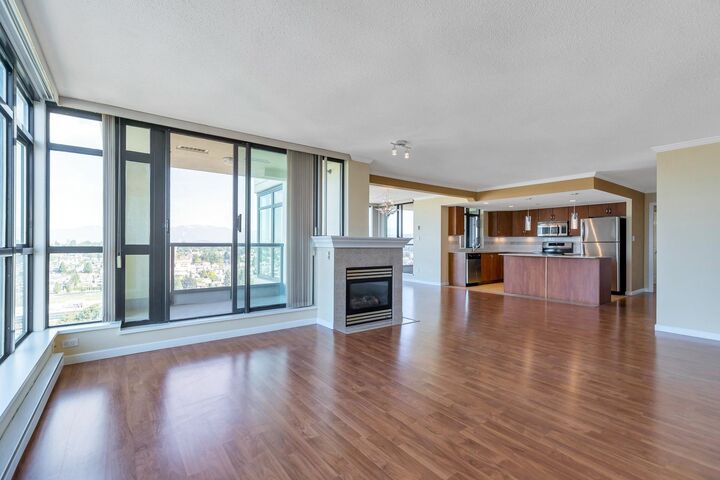 Property Photo: 615 Hamilton Street 1903 BC V3M 7A7