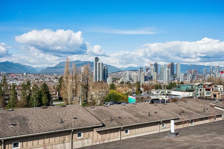 Property Photo: 3788 Laurel Street 18 BC V5G 1M7