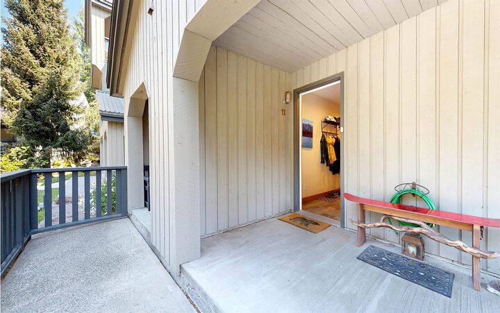 Property Photo: 2556 Snowridge Crescent 11 BC V8E 0A6