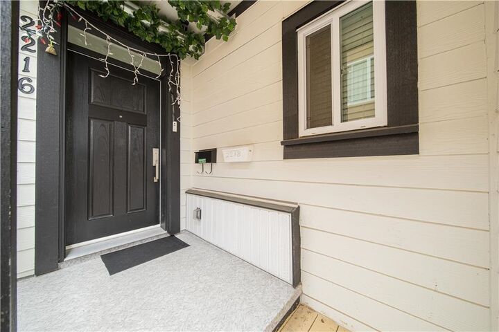Property Photo: 2216 Mannering Avenue BC V5N 3C4