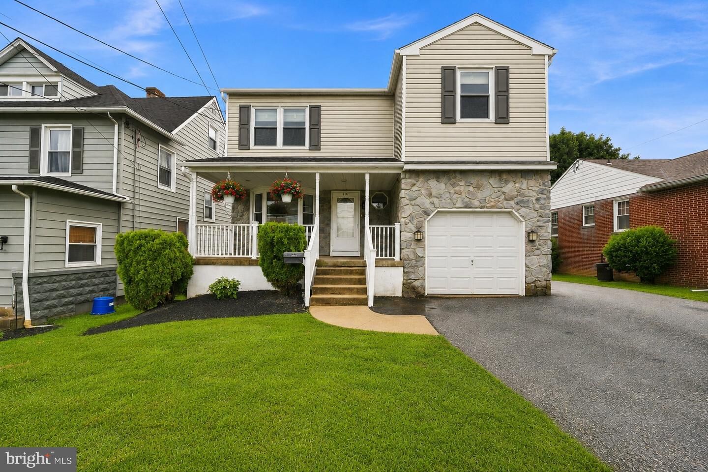 Property Photo:  107 Milmont Avenue  PA 19033 