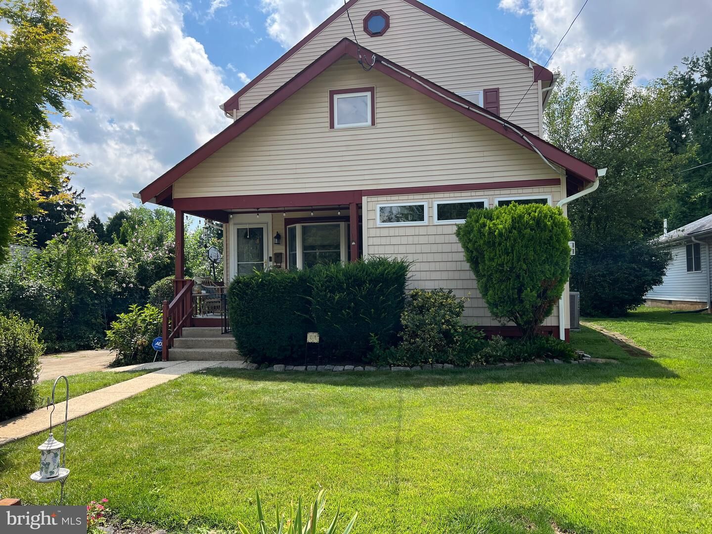 Property Photo:  207 Crooked Billet Rd Road  PA 19040 