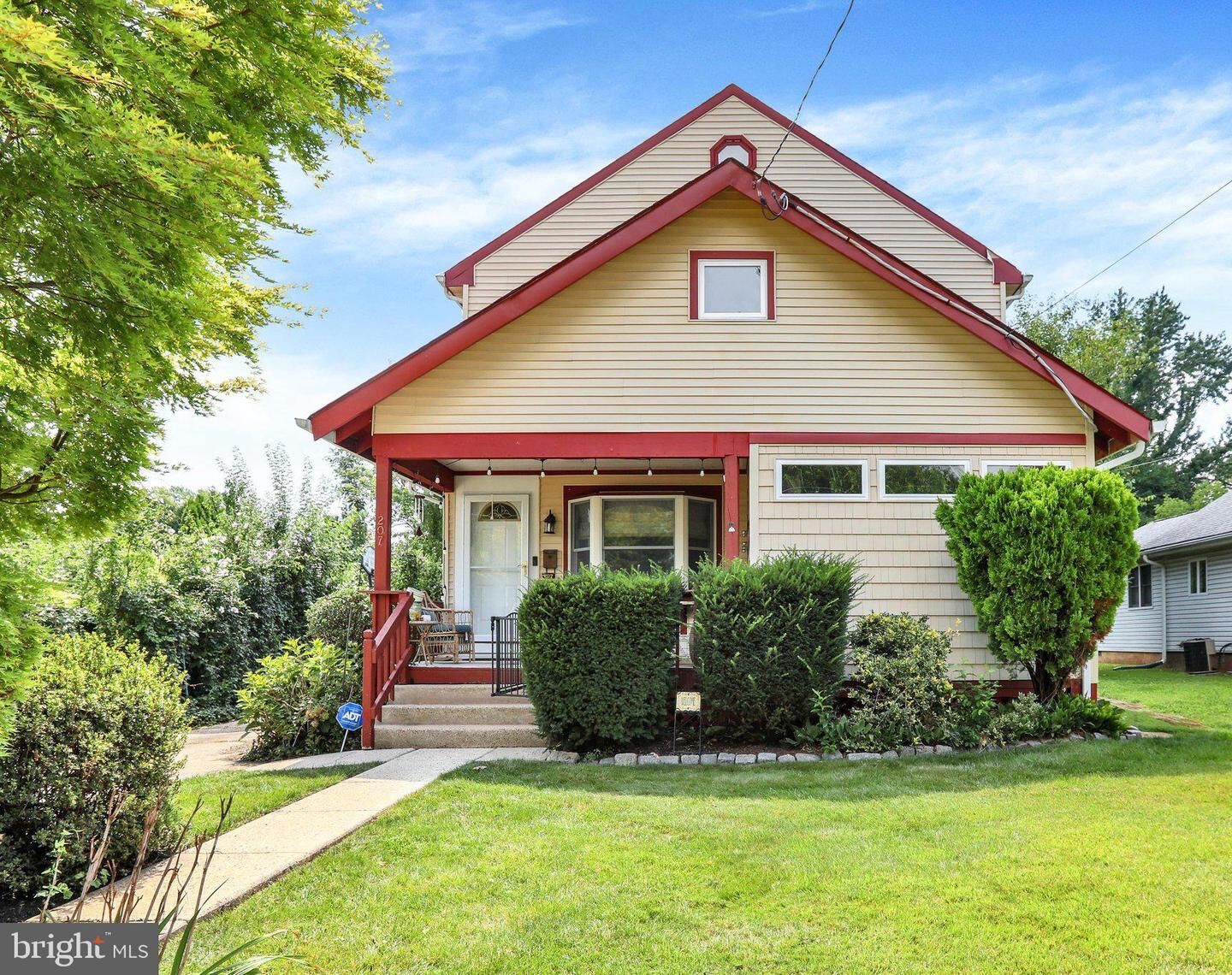 Property Photo: 207 Crooked Billet Rd Road PA 19040