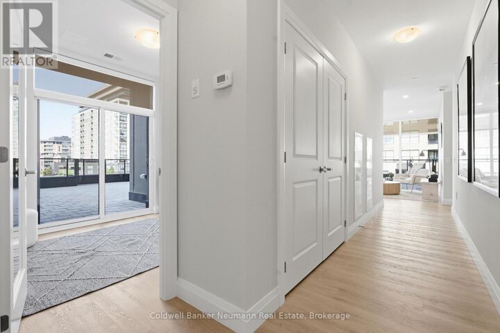 Property Photo:  1882 Gordon Street 320  ON N1L 0P6 