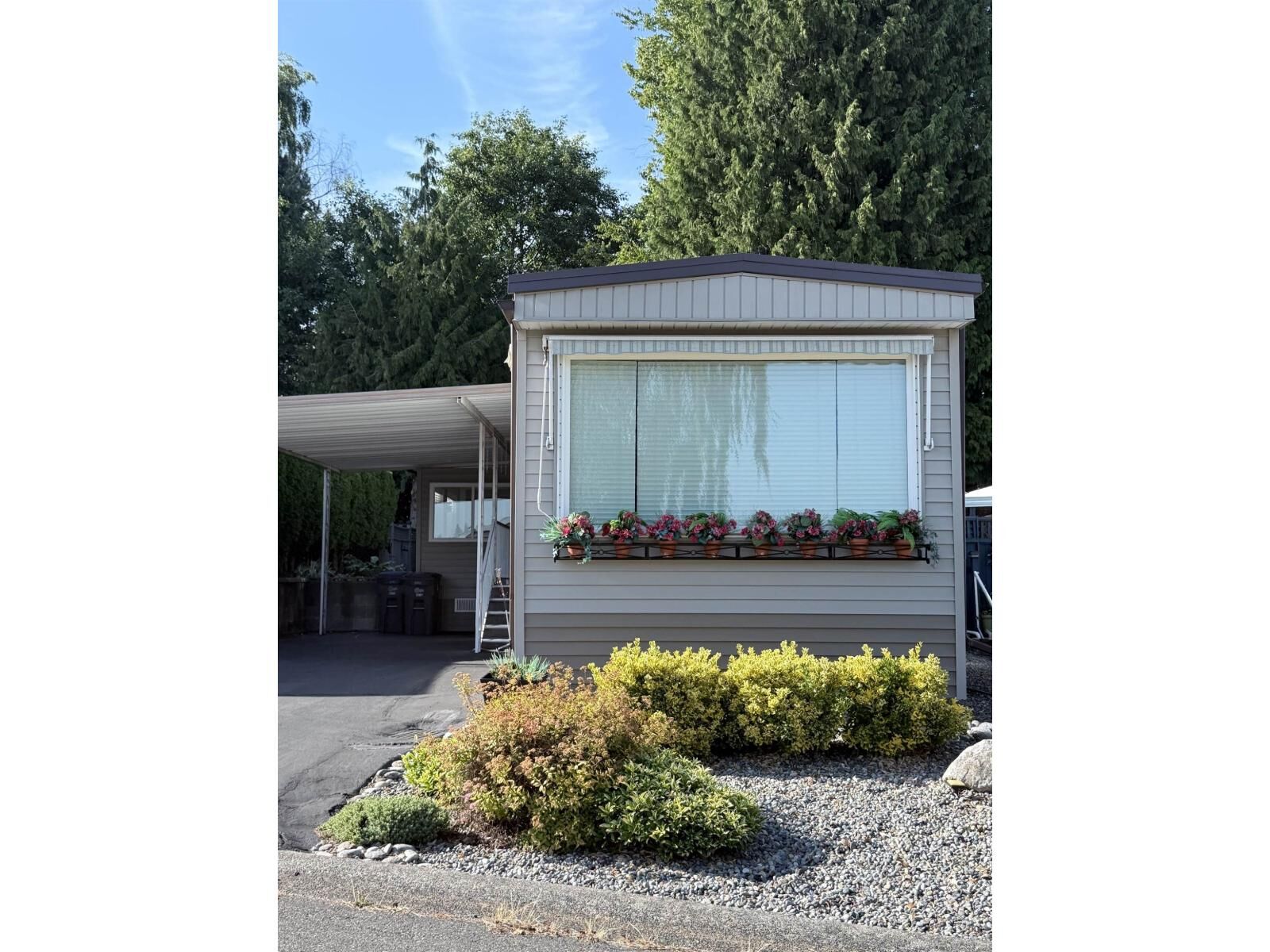 Property Photo: 15851 Suffolk Road BC V4A 5L3