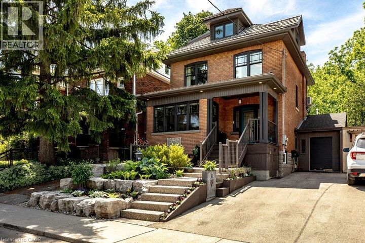 Property Photo:  99 Hillcrest Avenue  ON L8P 2X1 