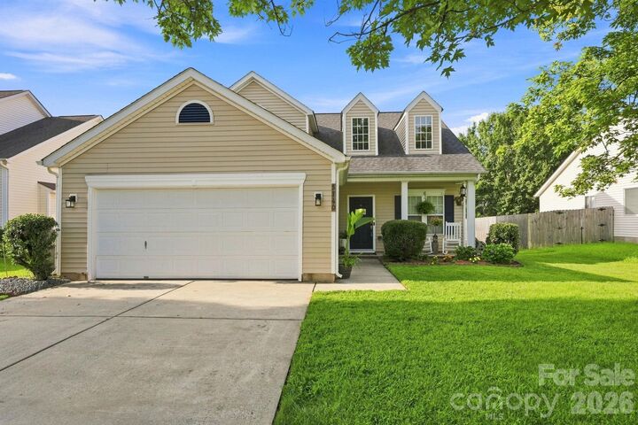 Property Photo: 5740 Shining Oak Lane NC 28269
