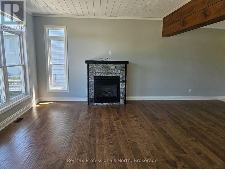 Property Photo:  41 Rosy Beach Court  ON L0K 2B0 