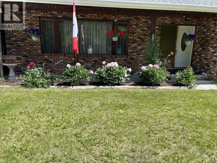 Property Photo: 816 Roberts Drive BC V2G 3K8