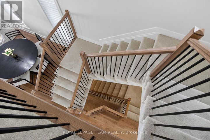 Property Photo: 988 Beckton Heights ON K2S 2X6