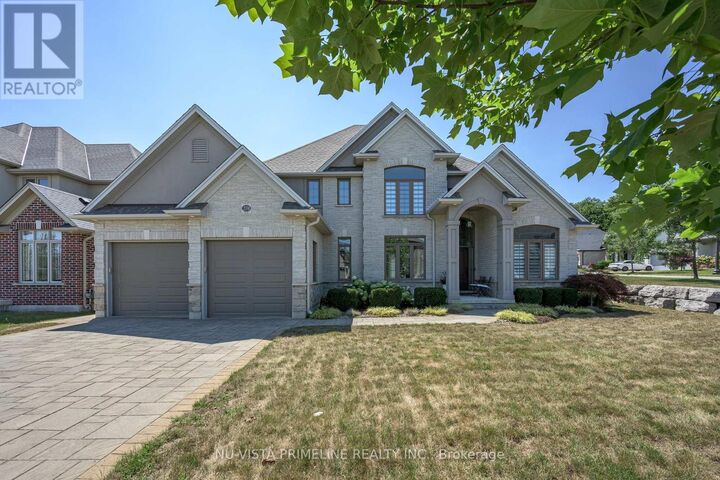 2330 Dauncey Crescent — photo 1