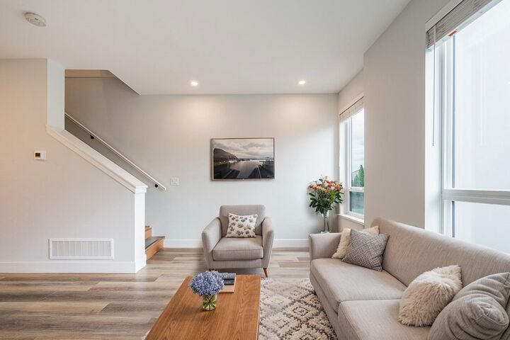 Property Photo: 30530 Cardinal Avenue 36 BC V2T 0L5