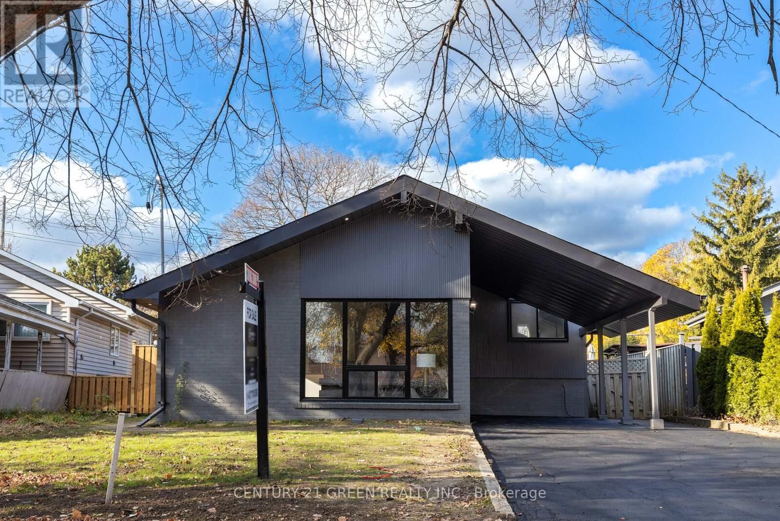 Property Photo: 32 Brookridge Drive Main ON M1P 3M1